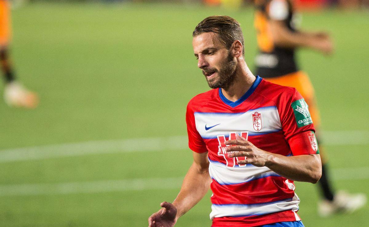 关于瓦伦西亚迎西甲关键赛，集结日刷新队史纪录，更衣室稳定，身体对抗强度拉满的信息